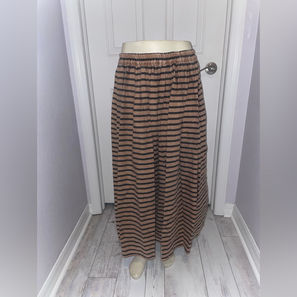 MySayAng Brown and Black Full Skirt